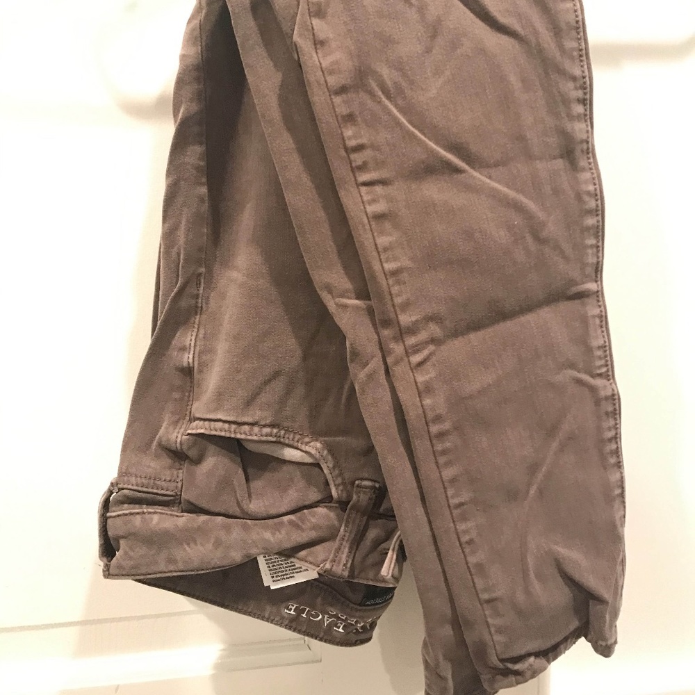 American Eagle Tan Jeggings